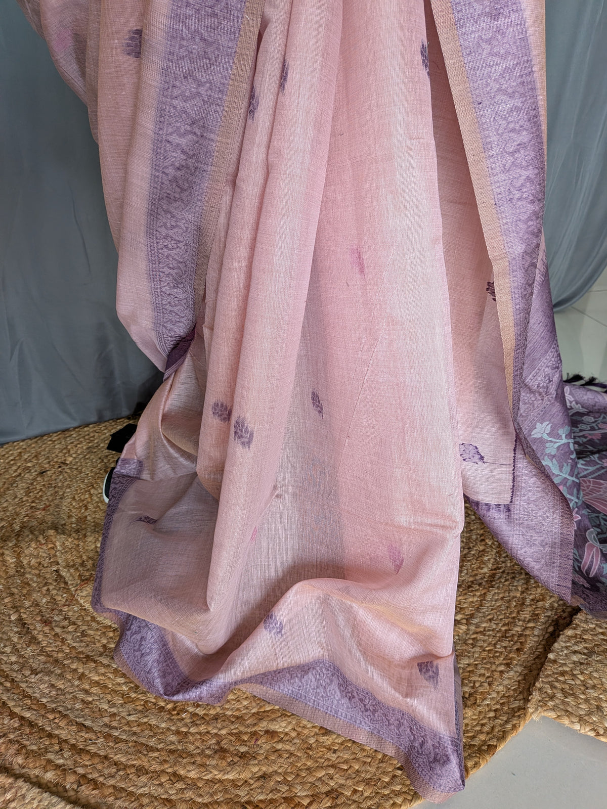 Mauve Purple Linen Jamdani Saree (Blush Bloom)