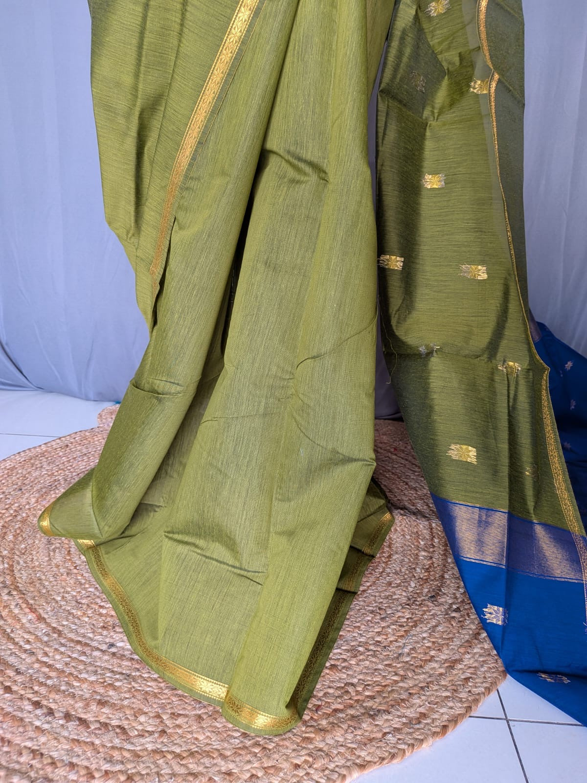 Olive Green & Royal Blue Handloom Saree