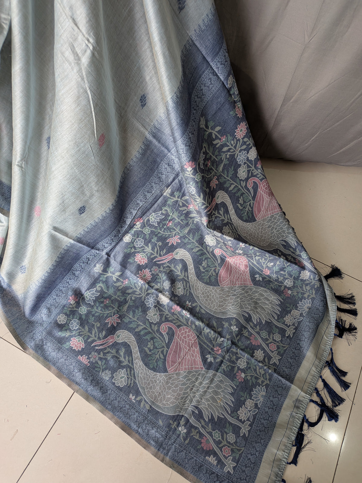 Grey Blue Linen Jamdani Saree (Silver Mist)