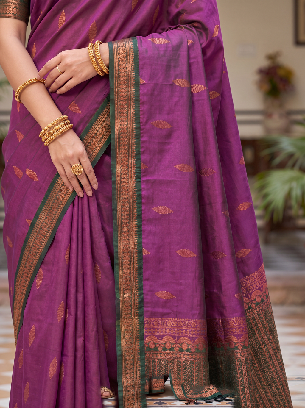 Small Border Uppada Silk Sarees (Deep Plum)