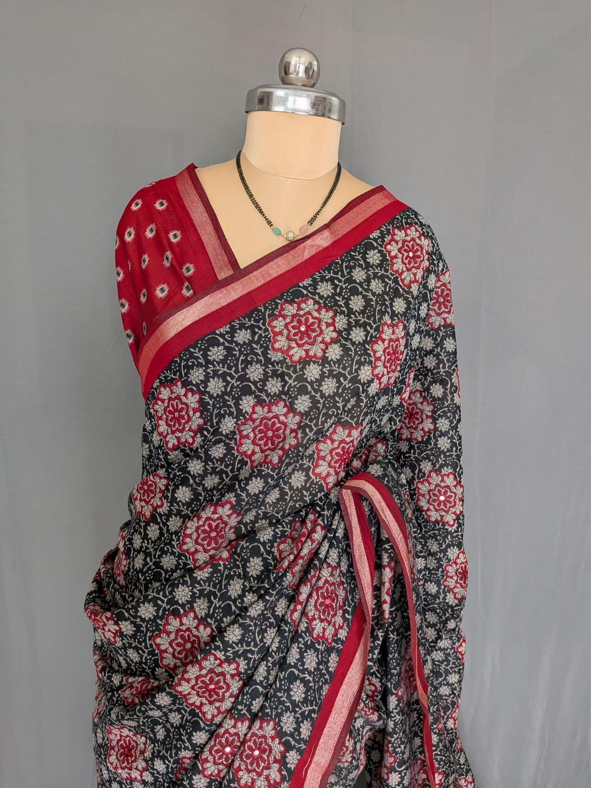 Black & Red Floral Printed Mirror Saree