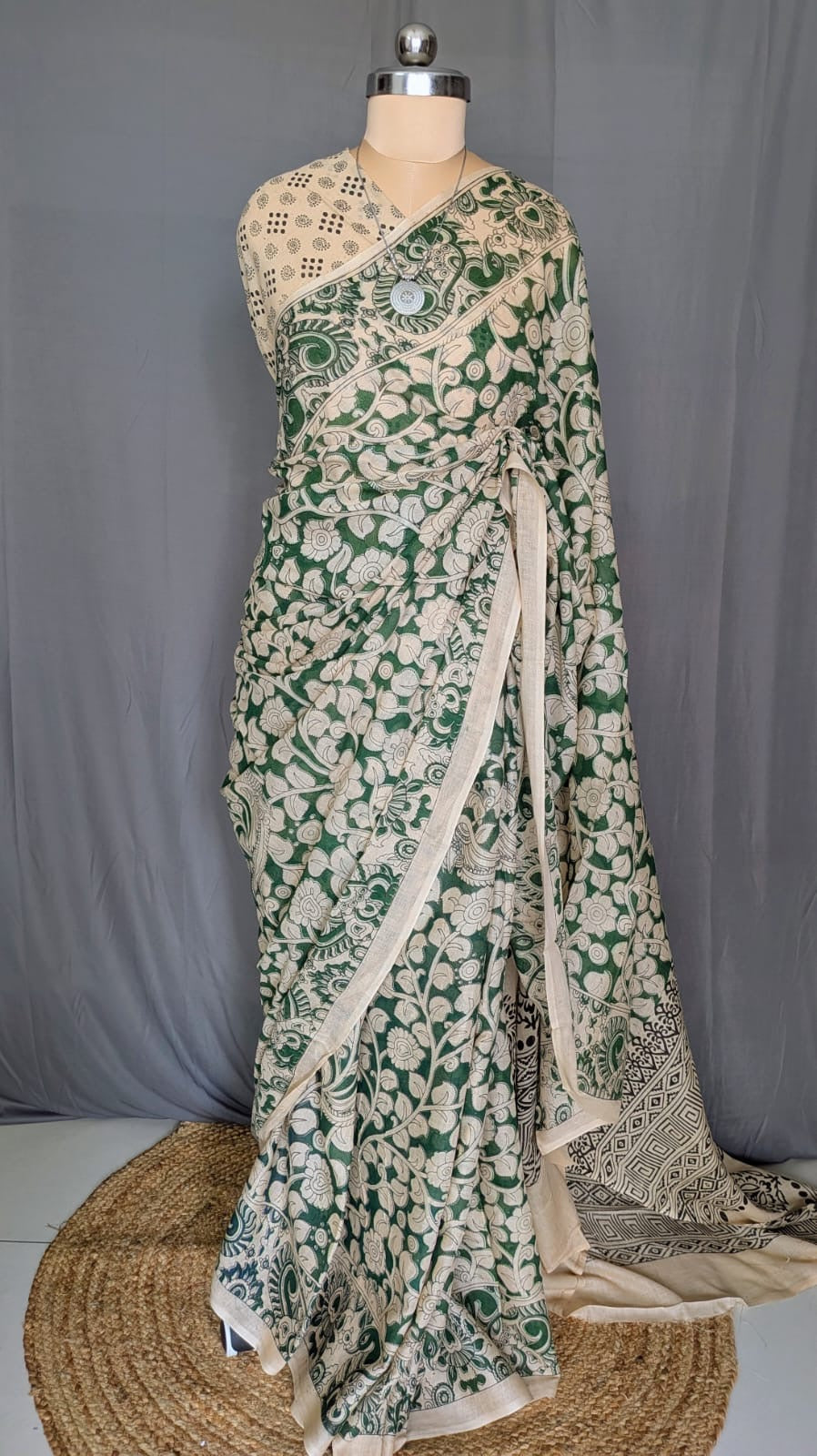 Green & Beige Kalamkari Printed Saree
