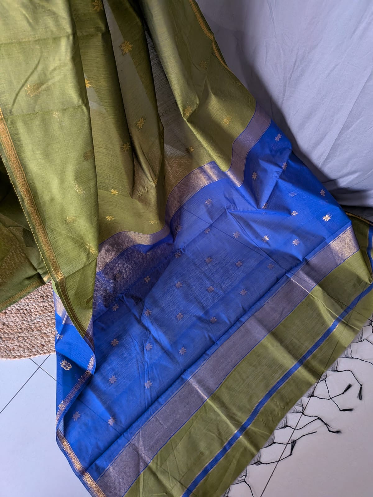Olive Green & Royal Blue Handloom Saree