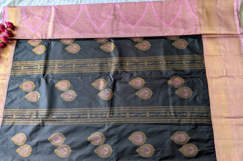 Blended Silk Saree with Earthy Rose Accents Black
