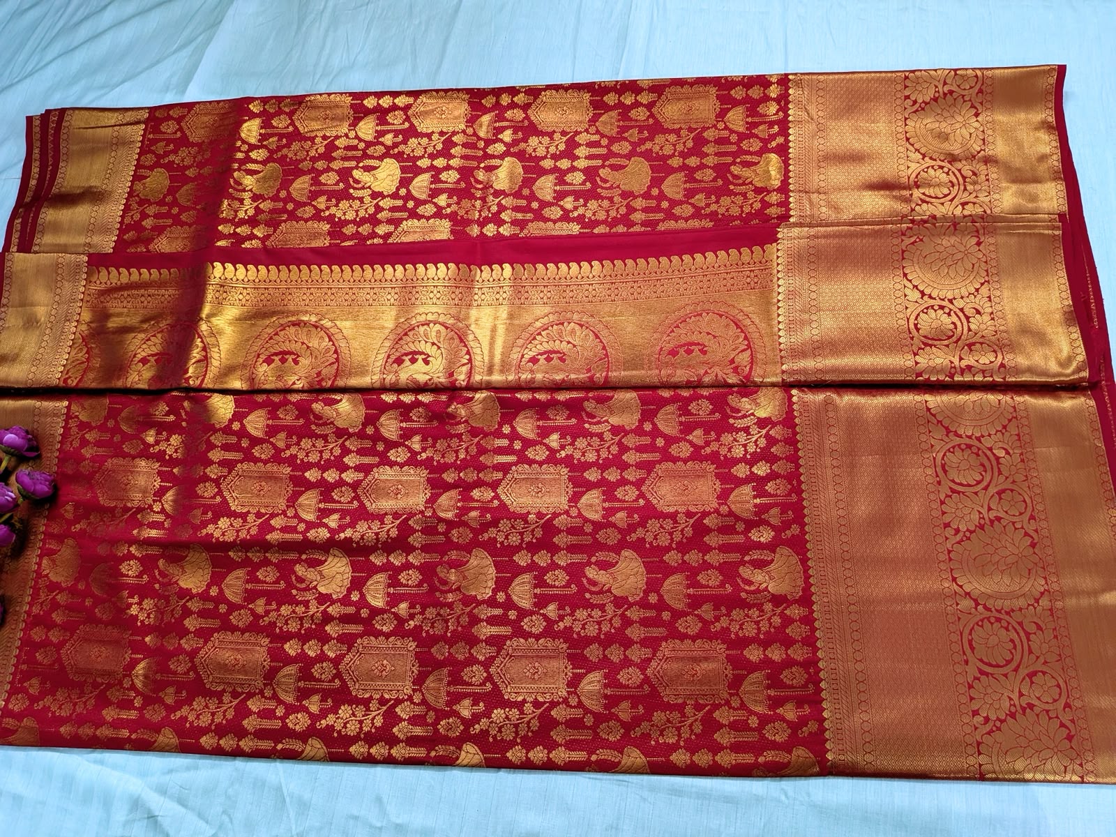 Regal Rangoli Zari Saree - Red & Gold